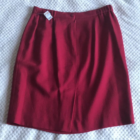 Talbots holiday red wool blend A-Line skirt Brand New still with tags Size 14P - Picture 2 of 9
